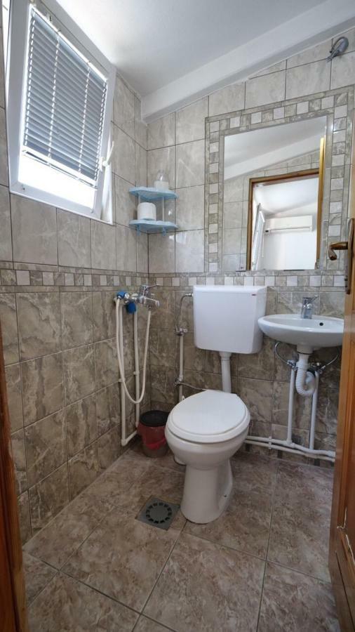 Familien Apartment Zeno Ulcinj Exteriér fotografie